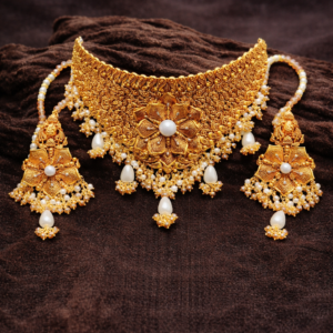✨ Bridal Gold Necklace Set – Classic Floral Elegance ✨