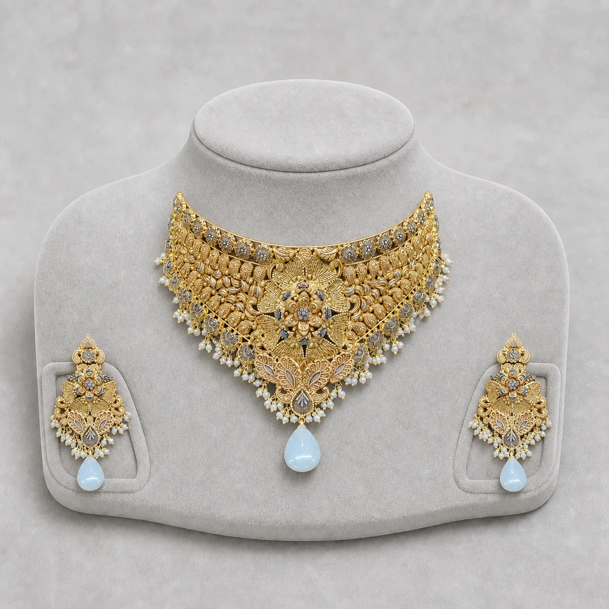 Iftikhar Diamond Pearl Gold Choker Set 06